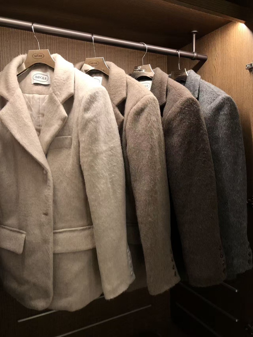 BADCALM東大門㊣代購女裝新品真品時尚人氣職業25秋冬夾克馬海毛BADCALM夾克