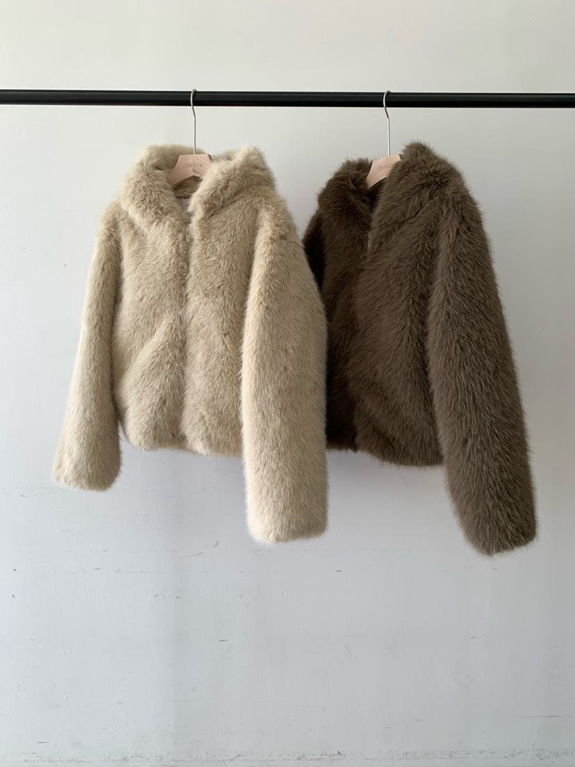 CEDARWOOD東大門㊣直郵女裝新款時尚25秋冬休閑推薦夾克皮草CEDAR WOOD夾克