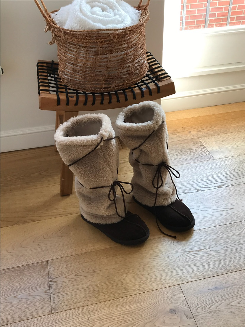 ESCHER東大門㊣直郵女裝新品職業推薦熱賣人氣時尚真品襪子ESCHER襪子