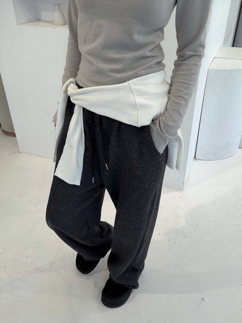 GLITTER韓國直郵㊣女士新品時尚25秋冬熱賣推薦職業休閑休閑褲GLITTER休閑褲