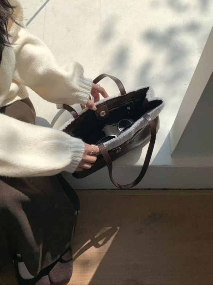 TROUVAILLE韓國代購㊣女士新品時尚人氣真品推薦單肩斜跨包絨TROUVAILLE單肩/斜跨包