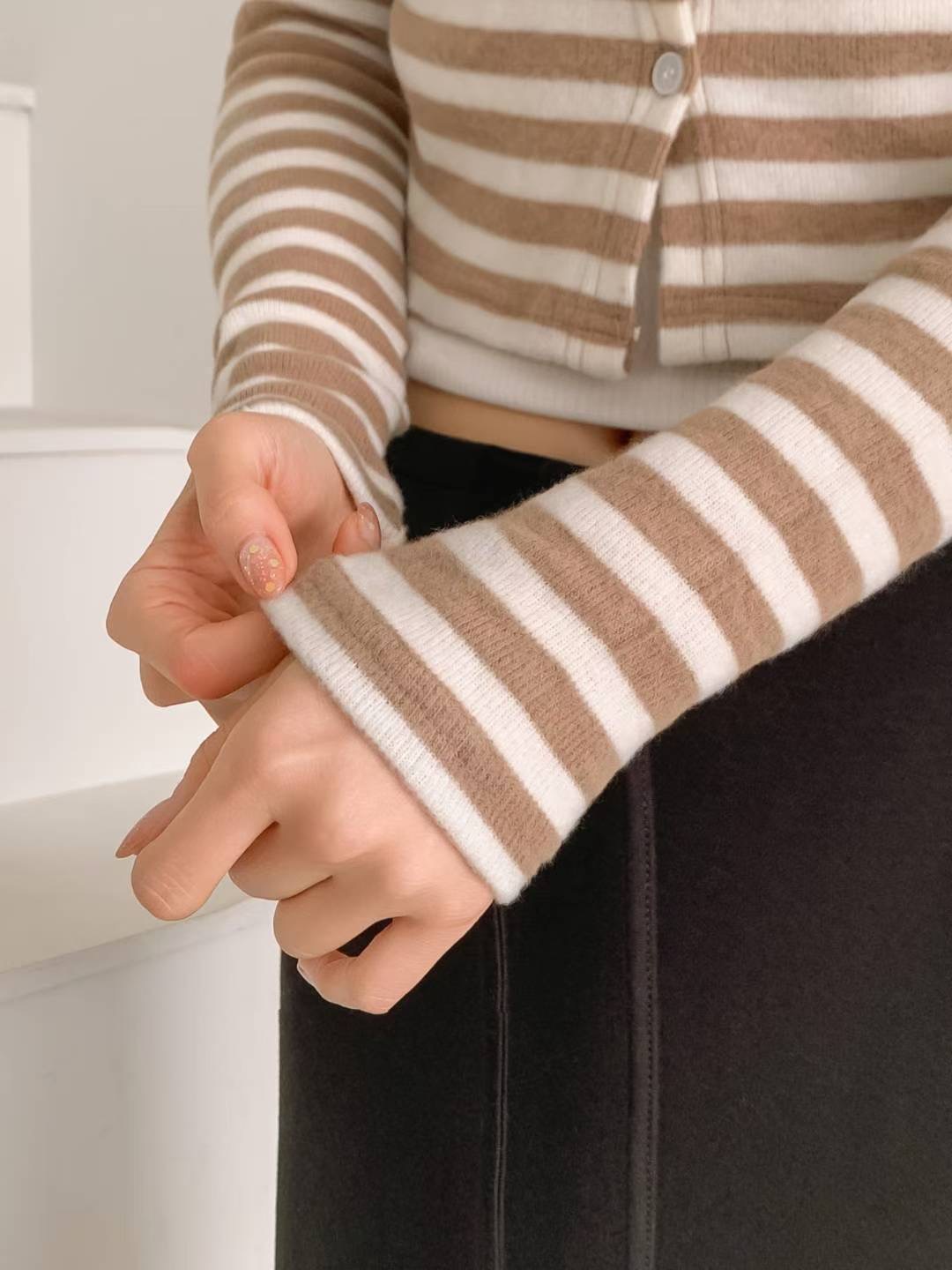 JOY-조이-T韓國直郵㊣女裝新款熱賣休閑人氣長袖T恤假兩件JOY-조이-T長袖T恤