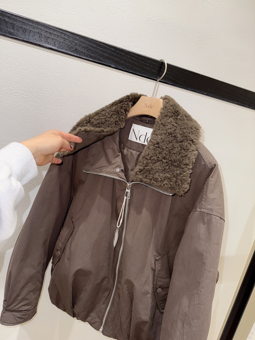NDE韓國代購㊣女士新款職業熱賣休閑夾克毛領可拆可拆卸皮草NDE夾克