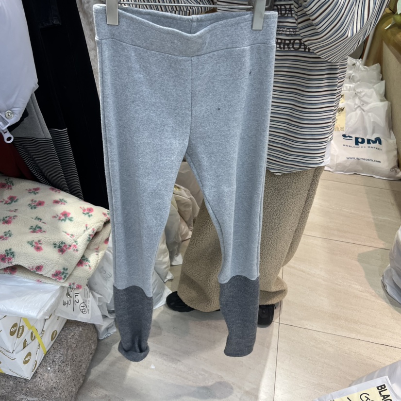 BLACKFRIDAY東大門㊣代購女士新品時尚休閑25秋冬打底褲鯊魚褲BLACK FRIDAY打底褲/鯊魚褲圖色1