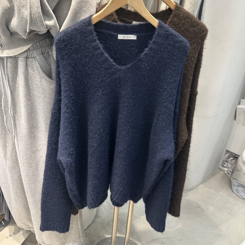 W.FATAL東大門㊣實拍女裝新品人氣真品25秋冬時尚毛衣馬海毛W.FATAL毛衣圖色2