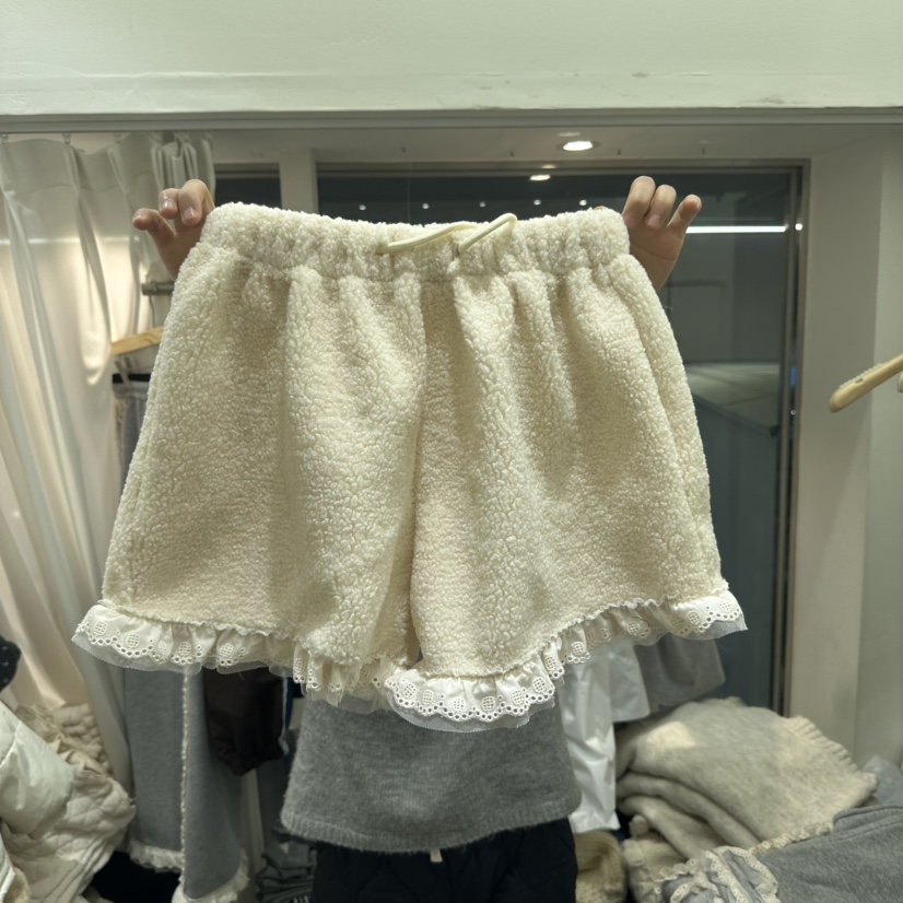 ARANCIA東大門㊣實拍女士新款25秋冬推薦人氣真品短褲羊毛蕾絲ARANCIA短褲圖色1