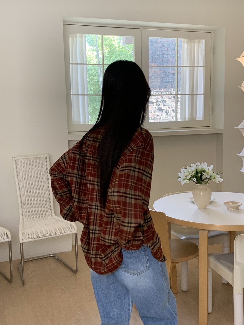 ALOT韓國直郵㊣女士新品真品時尚人氣推薦襯衫蕾絲衫抓絨格子A LOT襯衫/蕾絲衫