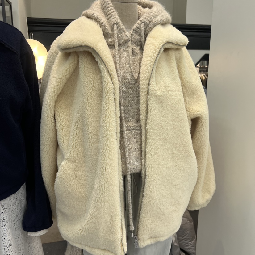 MORE THAN YESTERDAY/LOVE YOU SO MUCH韓國直郵㊣女士新品25秋冬夾克LYSM/MORE THAN YESTERDAY夾克圖色2