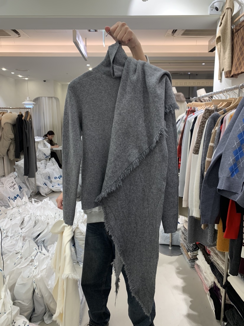 BY BOMI韓國代購㊣女裝新品熱賣真品套裝可拆卸流蘇套裝圍巾BY BOMI套裝圖色1