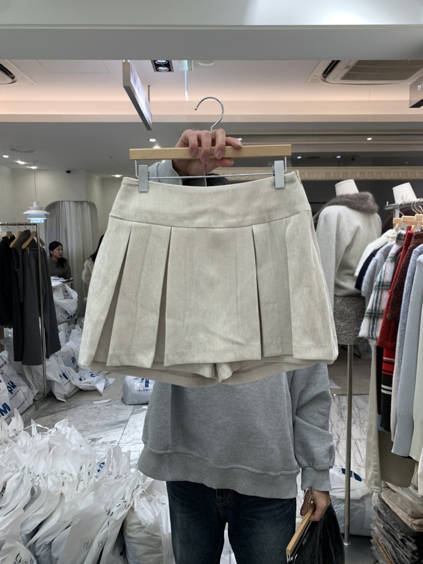 BY BOMI韓國代購㊣女裝新品推薦25秋冬人氣職業真品裙褲褶裙BY BOMI裙褲圖色2