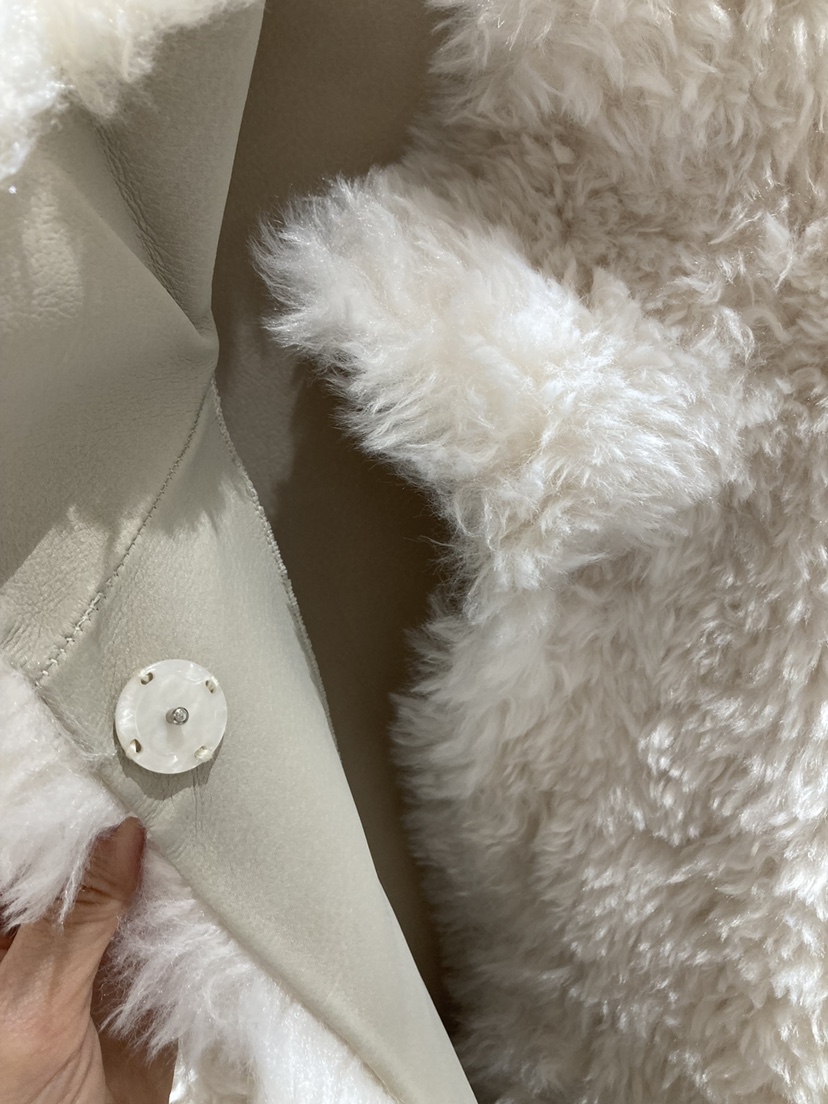 ROUGH韓國直郵㊣女士新品休閑推薦真品25秋冬短款大衣毛皮柔軟ROUGH短款大衣