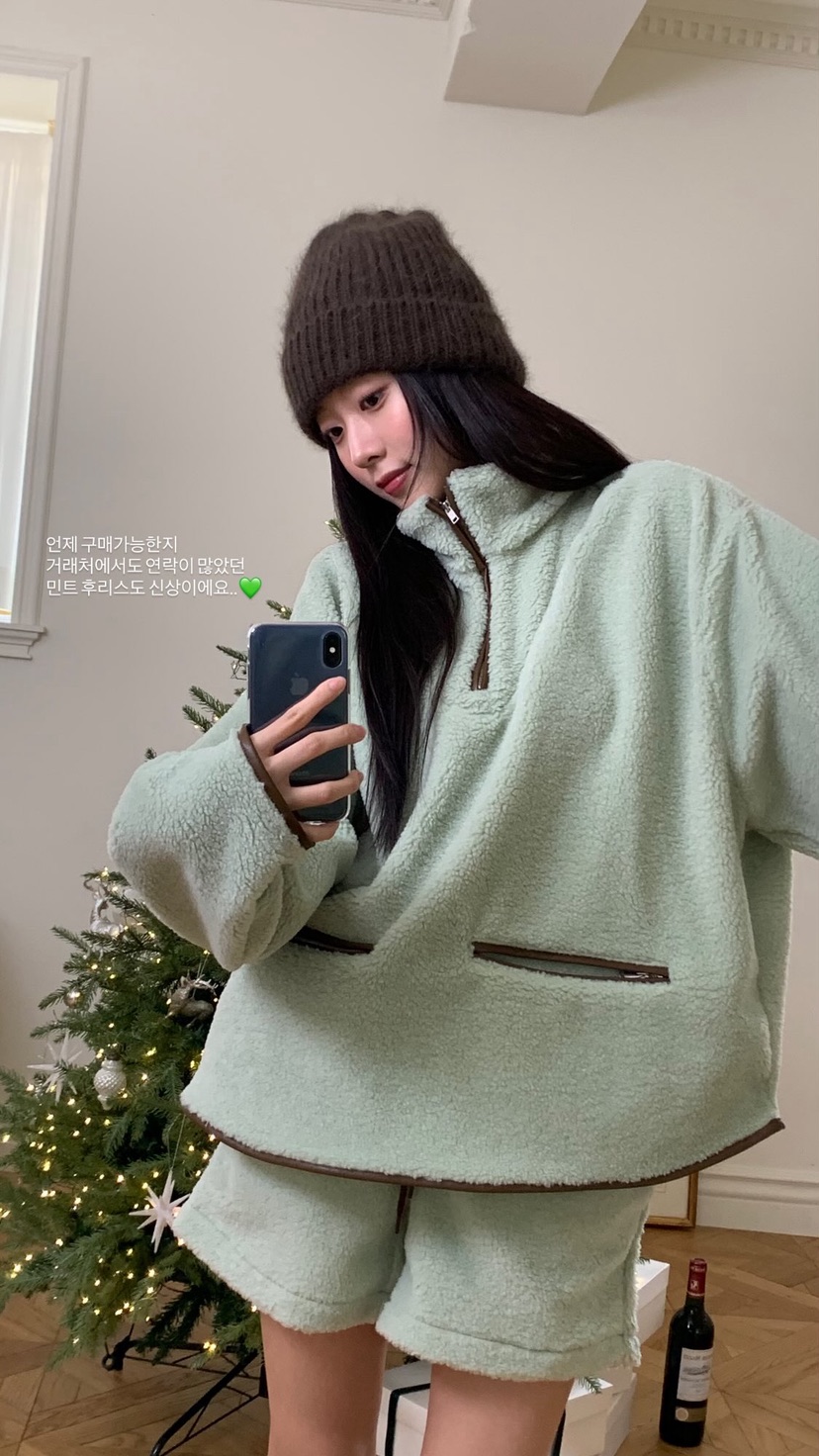 ALOT東大門㊣實拍女士新款人氣休閑推薦熱賣時尚衛衣皮革羊毛A LOT衛衣