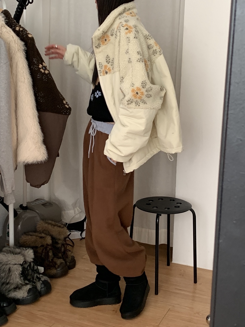 MORE THAN-P韓國代購㊣女士新款人氣熱賣真品職業夾克花朵MORE THAN夾克