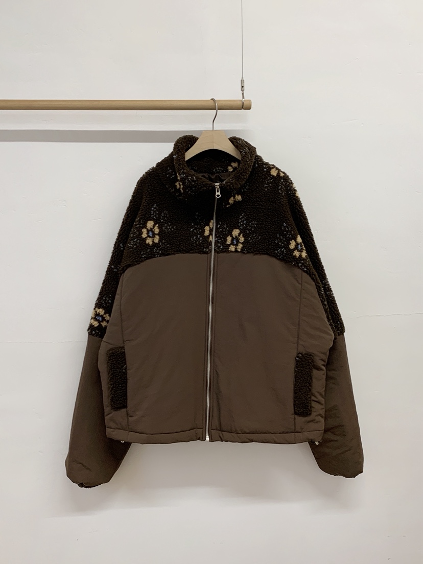 MORE THAN-P韓國代購㊣女士新款人氣熱賣真品職業夾克花朵MORE THAN夾克圖色2