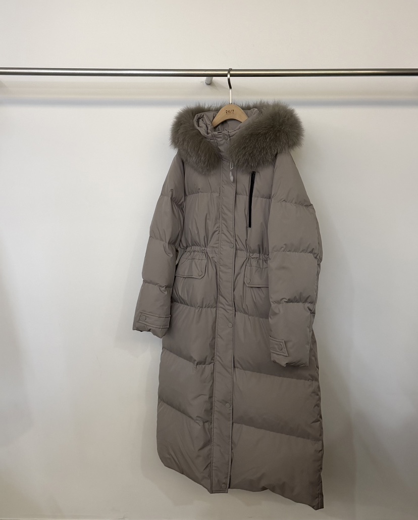 TWENTY FOUR SEVEN24-7東大門㊣實拍女士新品熱賣長款羽絨服狐貍填充絨TEWNTY FOUR SEVEN24-7長款羽絨服圖色1