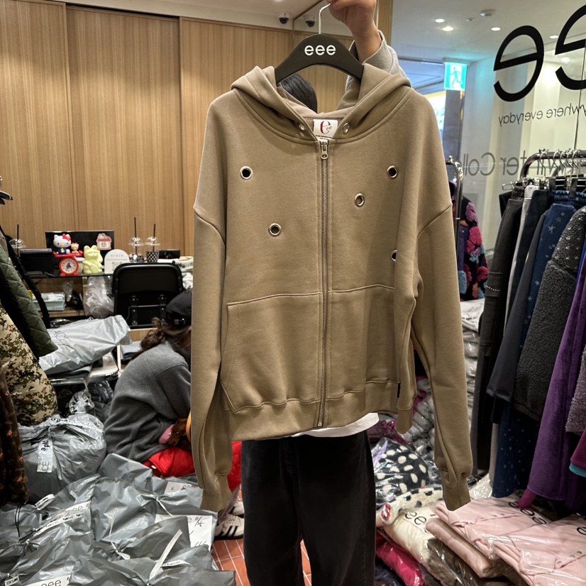 E/E/E東大門㊣直郵女裝新品真品人氣25秋冬時尚夾克兜帽鏤空E/E/E夾克圖色1