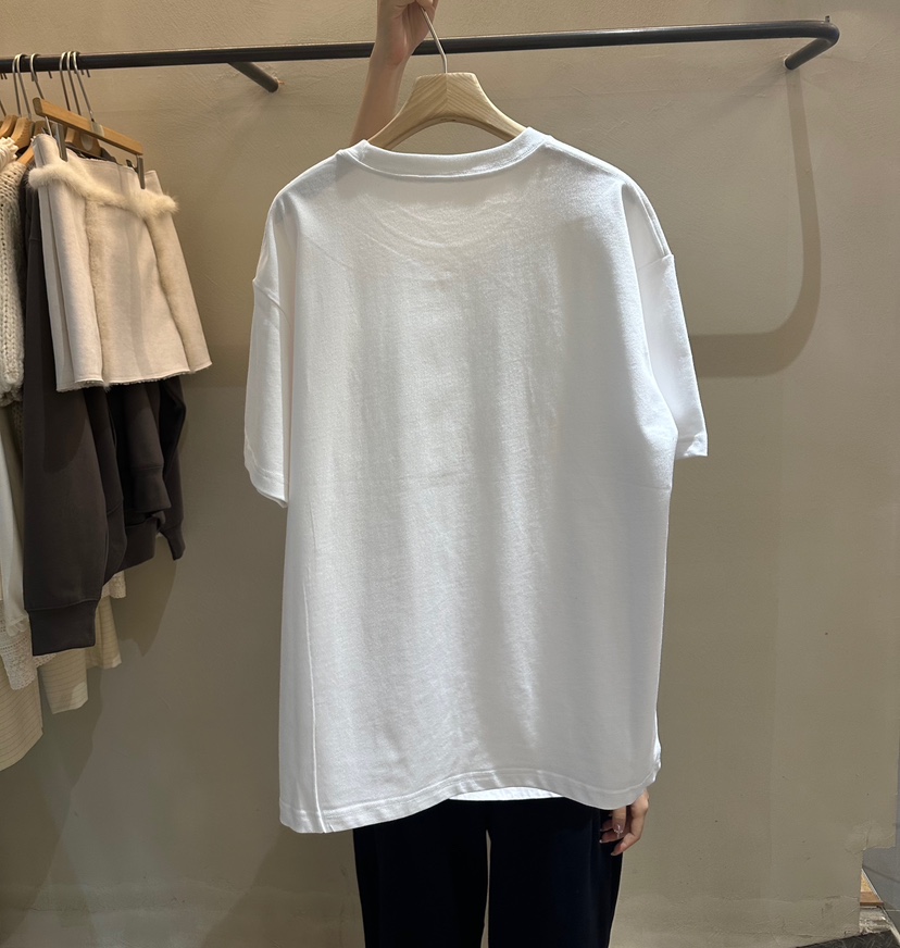 ERIA韓國代購㊣女裝新品真品推薦25秋冬職業人氣休閑熱賣T恤ERIA/HUET恤