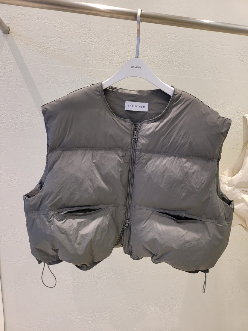 THE OTHER東大門㊣代購女裝新品25秋冬人氣真品熱賣馬甲鴨絨THE OTHER馬甲圖色2