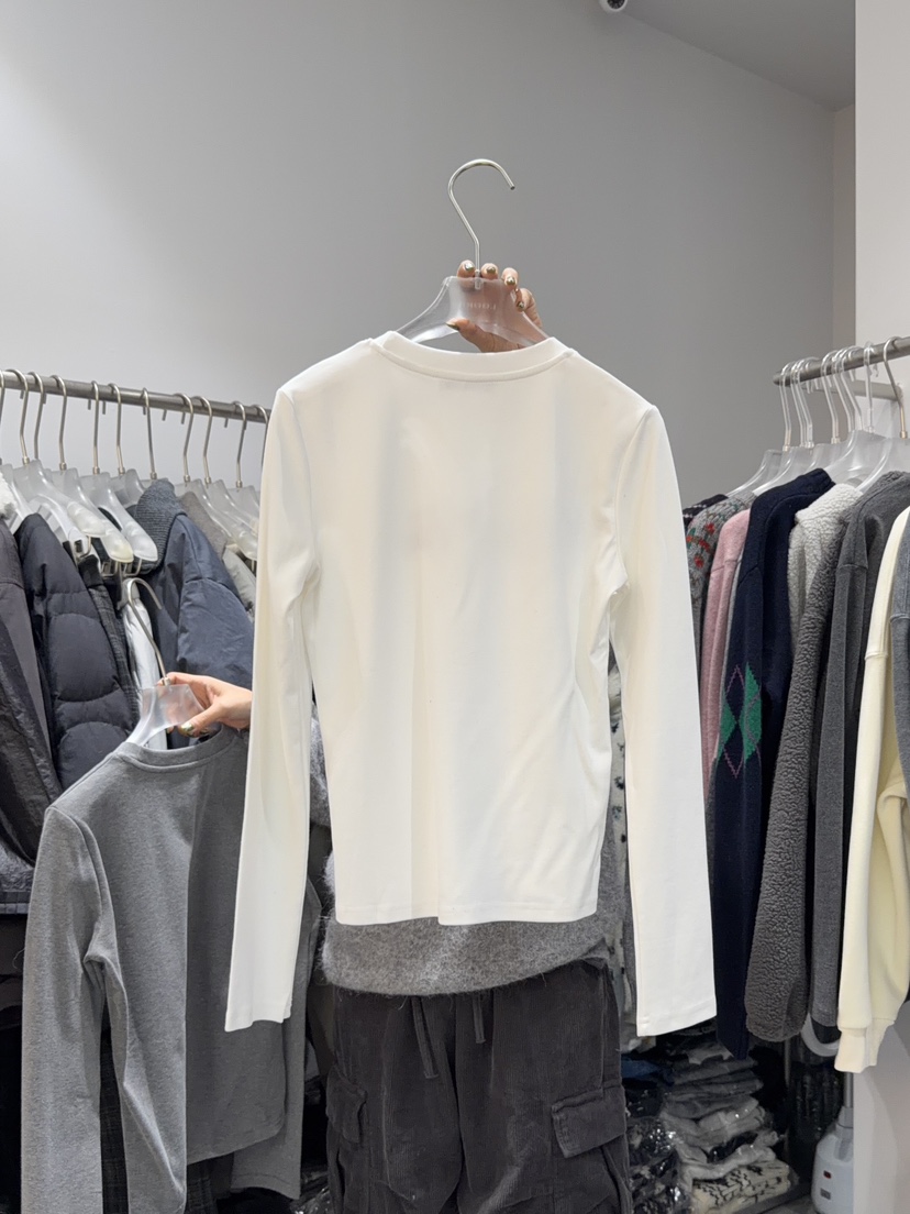 LOOKK東大門㊣實拍女裝新款休閑25秋冬職業真品時尚長袖T恤LOOKK長袖T恤