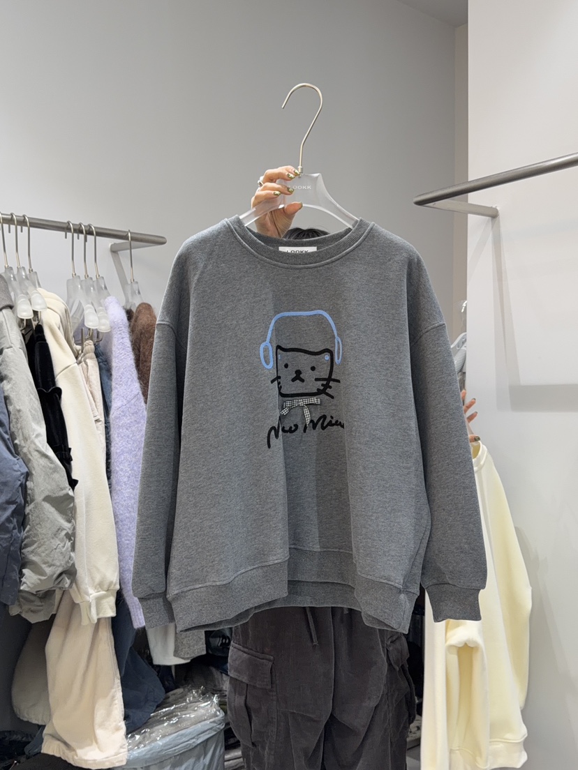 LOOKK韓國代購㊣女士新款25秋冬人氣真品時尚推薦熱賣休閑衛衣LOOKK衛衣圖色3