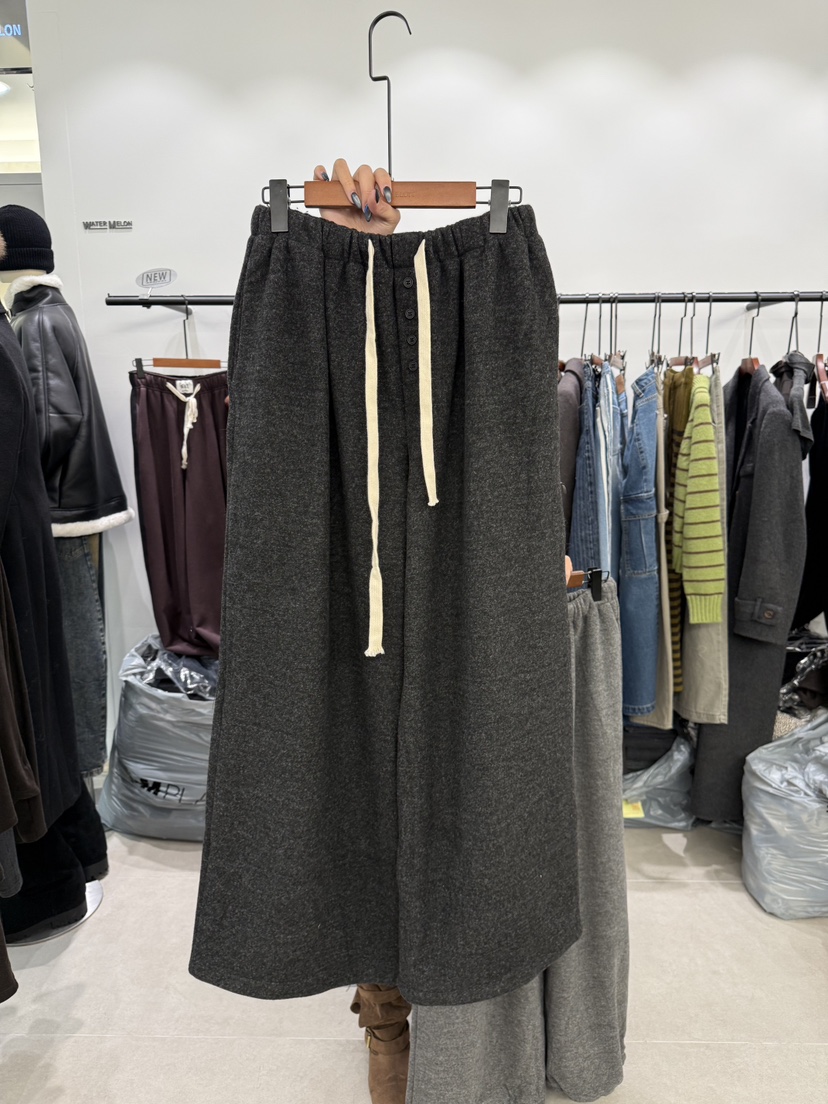 WATERMELON東大門㊣代購女裝新品休閑熱賣25秋冬休閑褲羊毛紐扣WATER MELON休閑褲圖色2