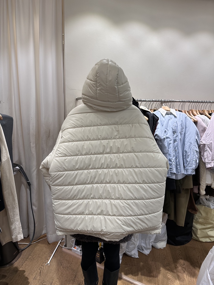 AUVERFIT東大門㊣直郵女士新款休閑時尚職業推薦熱賣短款棉服AUVERFIT短款棉服