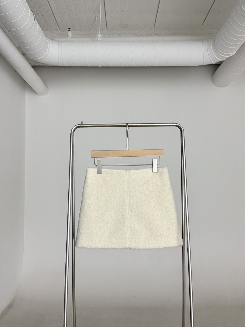 SANTAL韓國直郵㊣女裝新品熱賣休閑真品時尚人氣短裙馬海毛SANTAL短裙圖色1