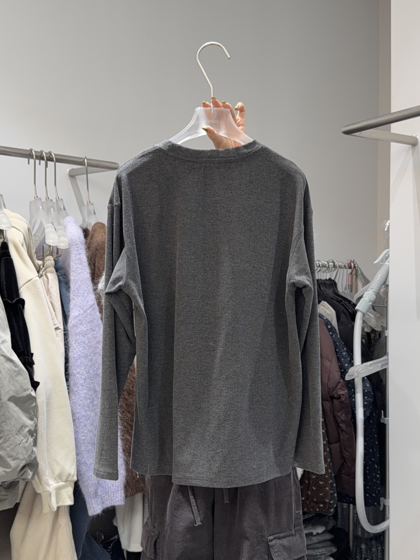 LOOKK韓國直郵㊣女裝新款人氣推薦熱賣職業時尚長袖T恤兜帽LOOKK長袖T恤