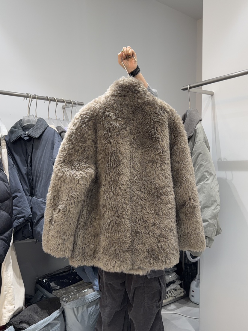 LOOKK東大門㊣直郵女士新品25秋冬推薦熱賣時尚短款大衣皮草LOOKK短款大衣