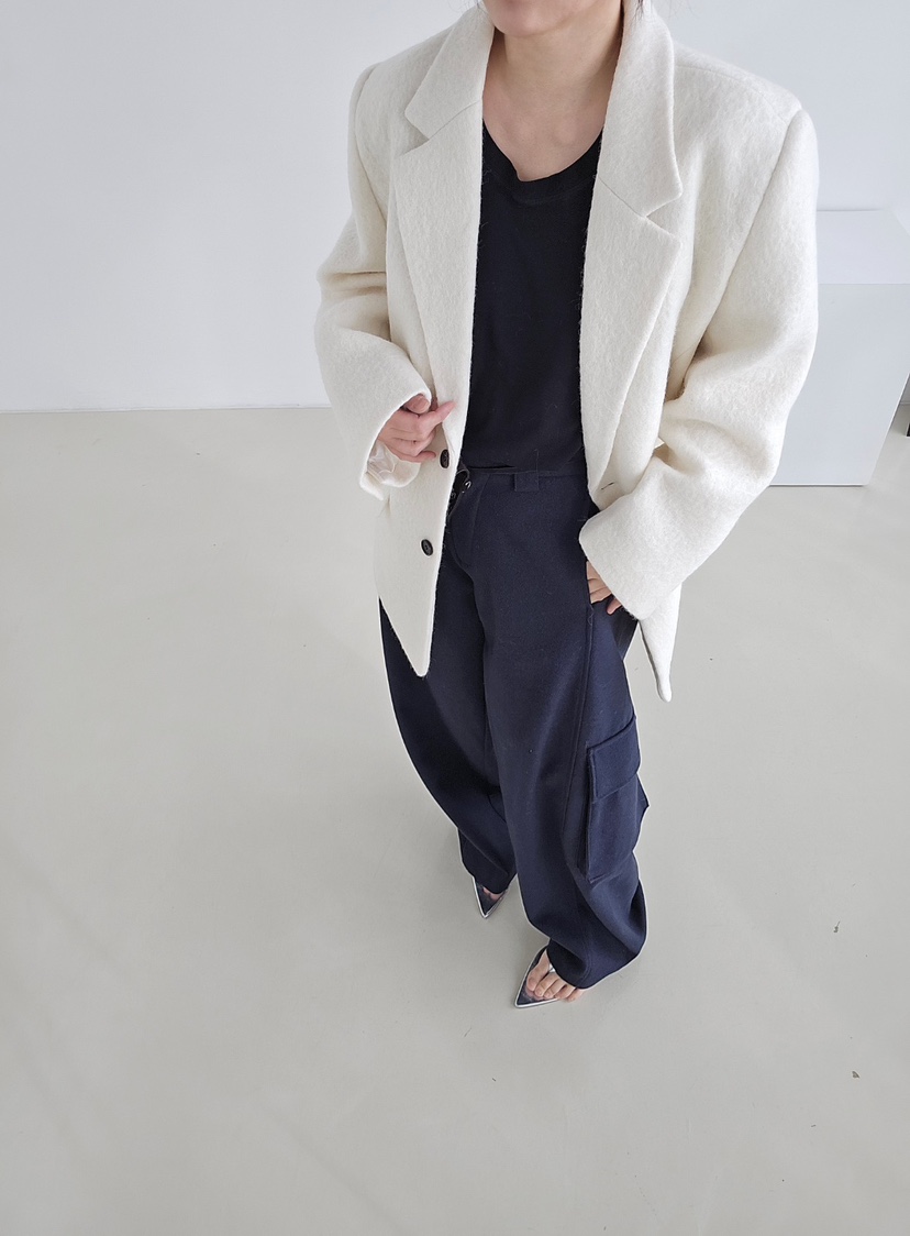 J SHOP韓國代購㊣女裝新款職業推薦休閑熱賣人氣25秋冬夾克羊駝J_SHOP夾克