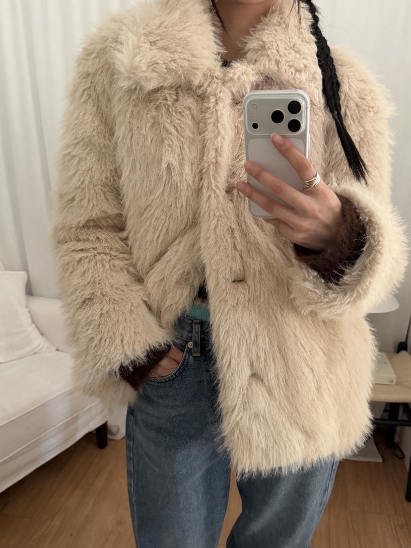 MORE THAN-P東大門㊣直郵女裝新品熱賣推薦短款大衣羊駝毛MORE THAN短款大衣