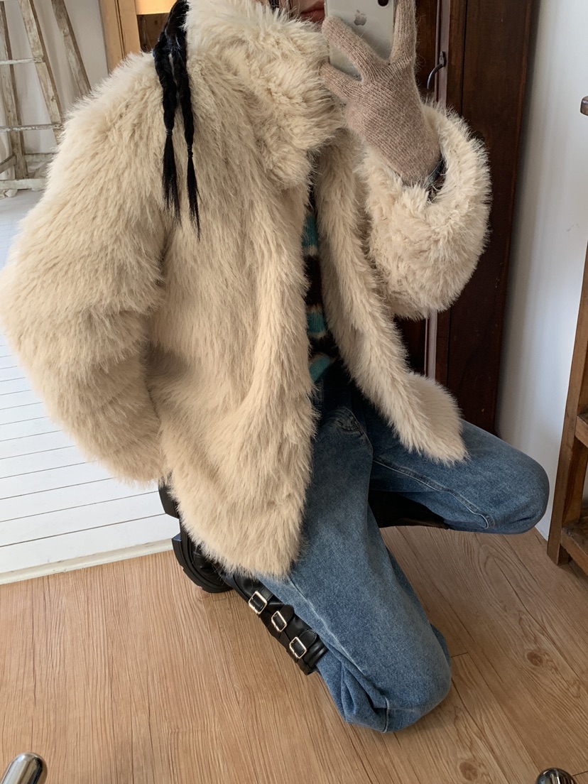 MORE THAN-P東大門㊣直郵女裝新品熱賣推薦短款大衣羊駝毛MORE THAN短款大衣