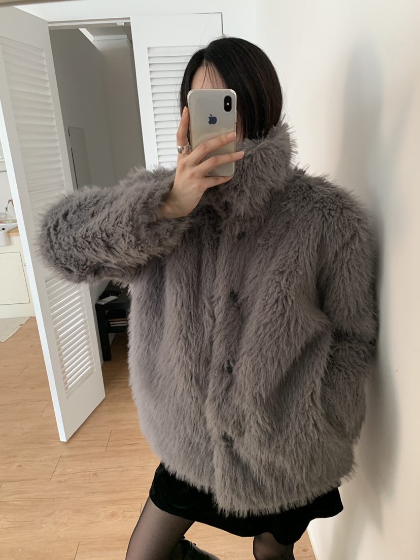 MORE THAN-P東大門㊣直郵女裝新品熱賣推薦短款大衣羊駝毛MORE THAN短款大衣