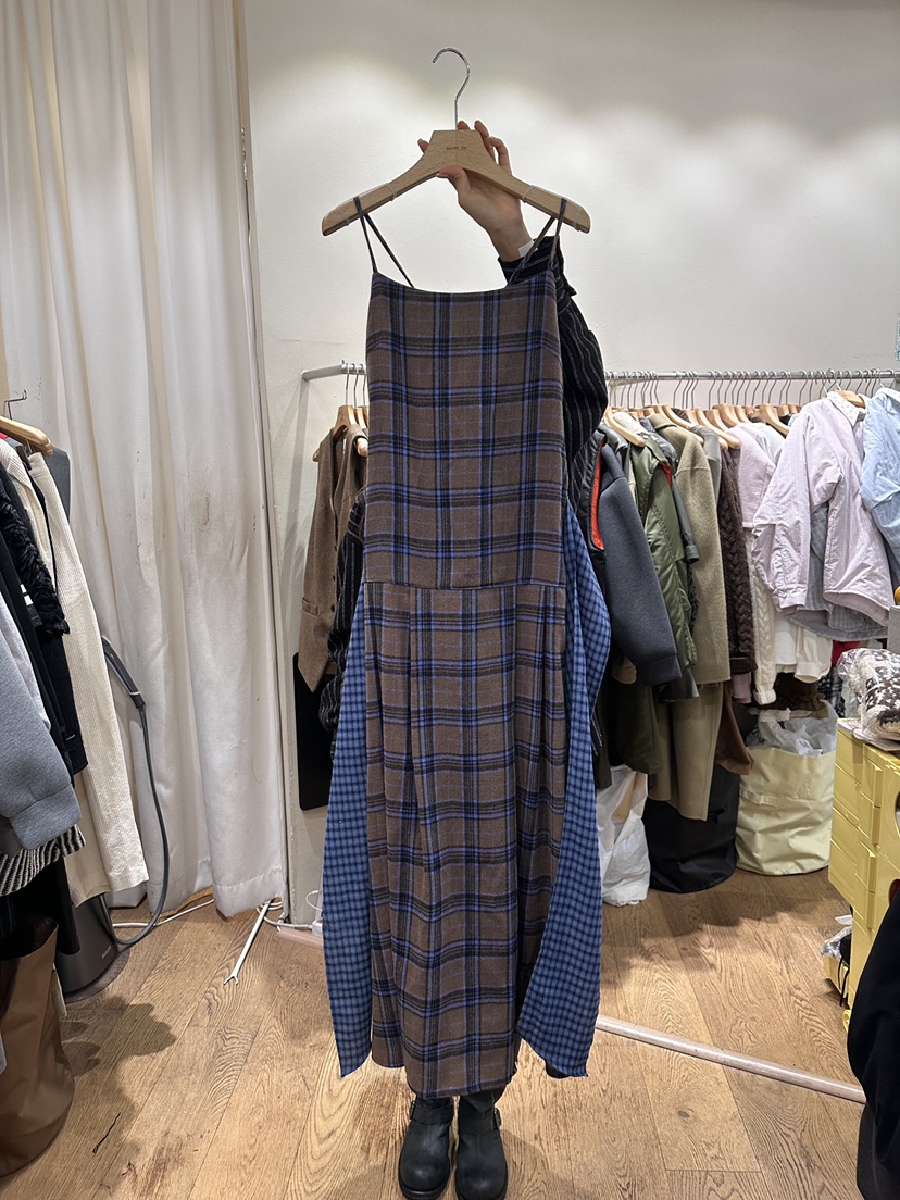 AUVERFIT韓國直郵㊣女士新款休閑推薦人氣職業25秋冬連衣裙AUVERFIT連衣裙圖色3