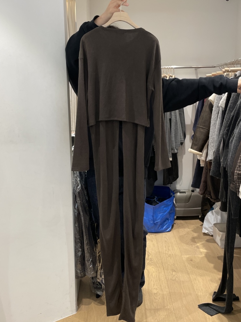 TAF東大門㊣實拍女裝新款25秋冬推薦長袖T恤安哥拉羊毛系帶TAF長袖T恤