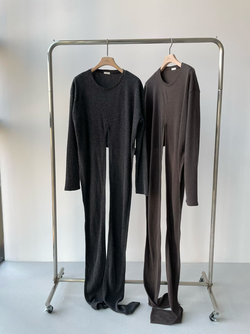 TAF東大門㊣實拍女裝新款25秋冬推薦長袖T恤安哥拉羊毛系帶TAF長袖T恤