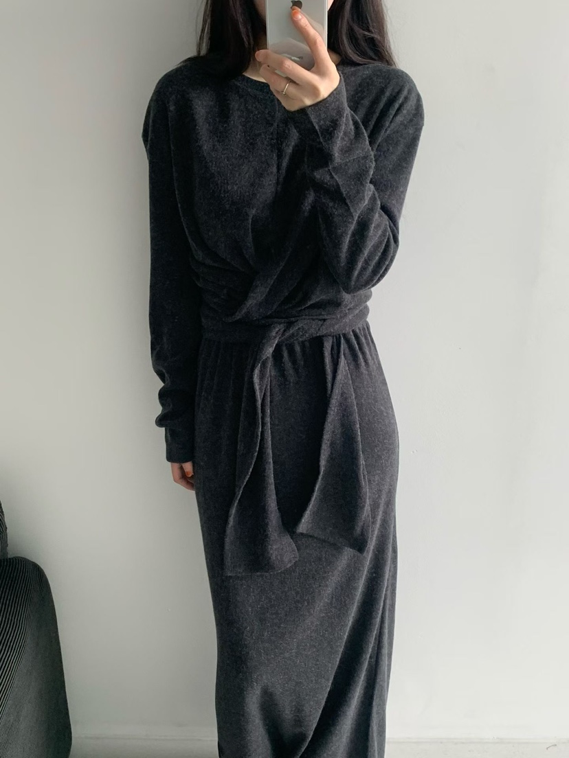 TAF東大門㊣實拍女裝新款25秋冬推薦長袖T恤安哥拉羊毛系帶TAF長袖T恤