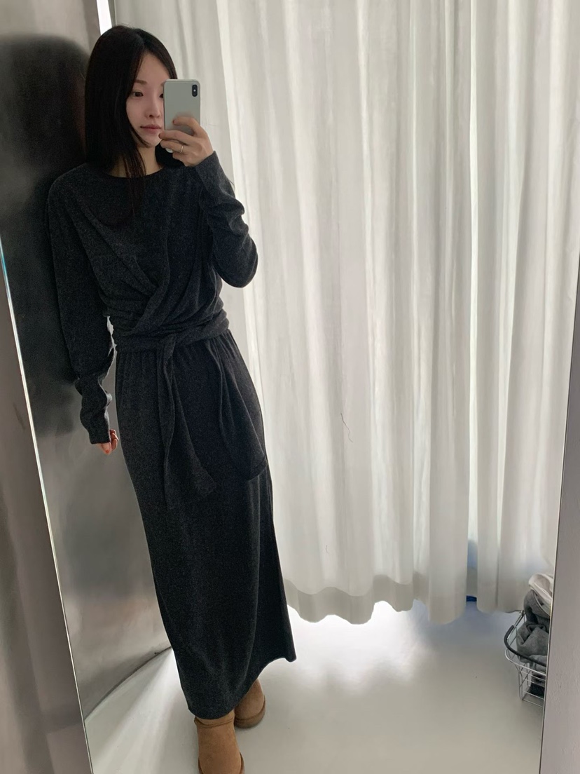 TAF東大門㊣實拍女裝新款25秋冬推薦長袖T恤安哥拉羊毛系帶TAF長袖T恤