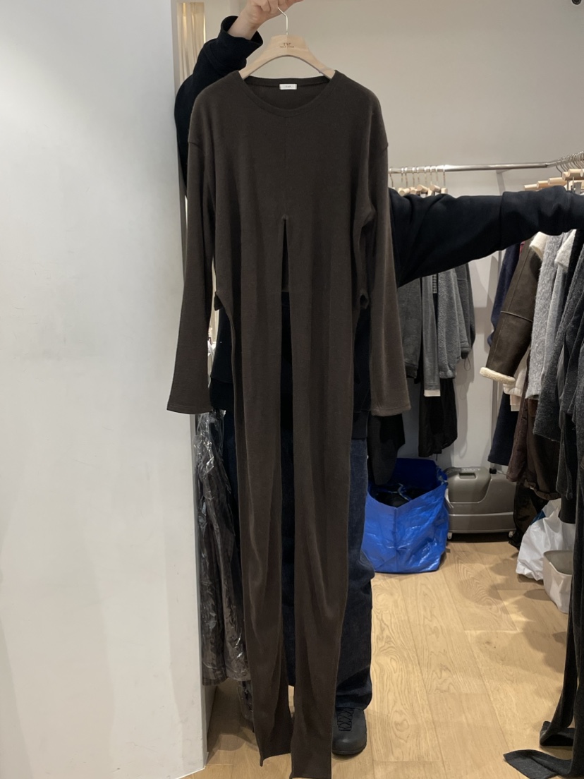 TAF東大門㊣實拍女裝新款25秋冬推薦長袖T恤安哥拉羊毛系帶TAF長袖T恤圖色1