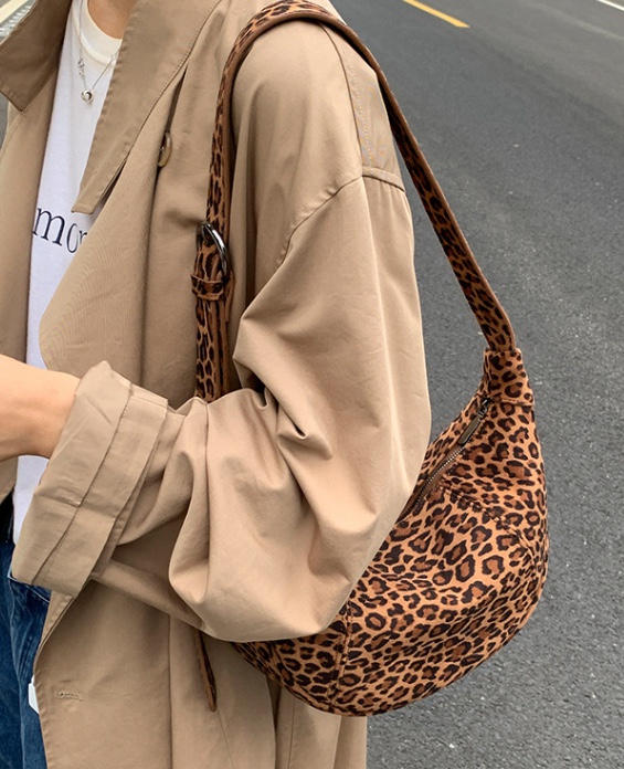 POSH BLUE韓國代購㊣女裝新品人氣熱賣25秋冬單肩斜跨包絨面革POSH BLUE單肩/斜跨包