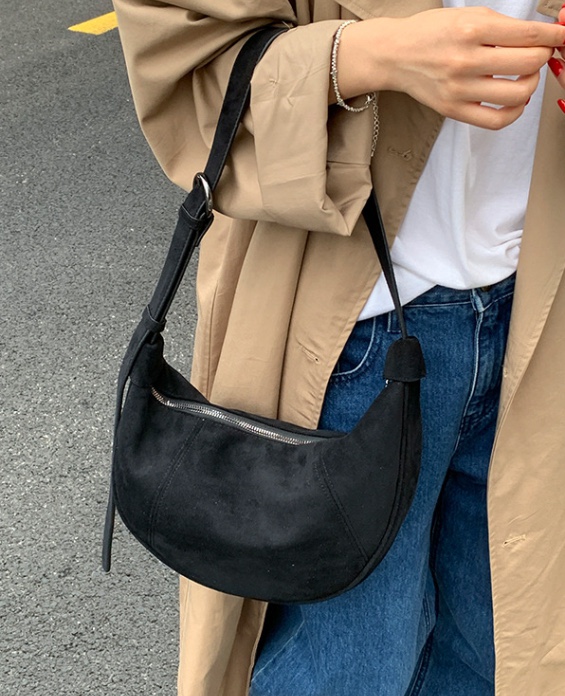 POSH BLUE韓國代購㊣女裝新品人氣熱賣25秋冬單肩斜跨包絨面革POSH BLUE單肩/斜跨包