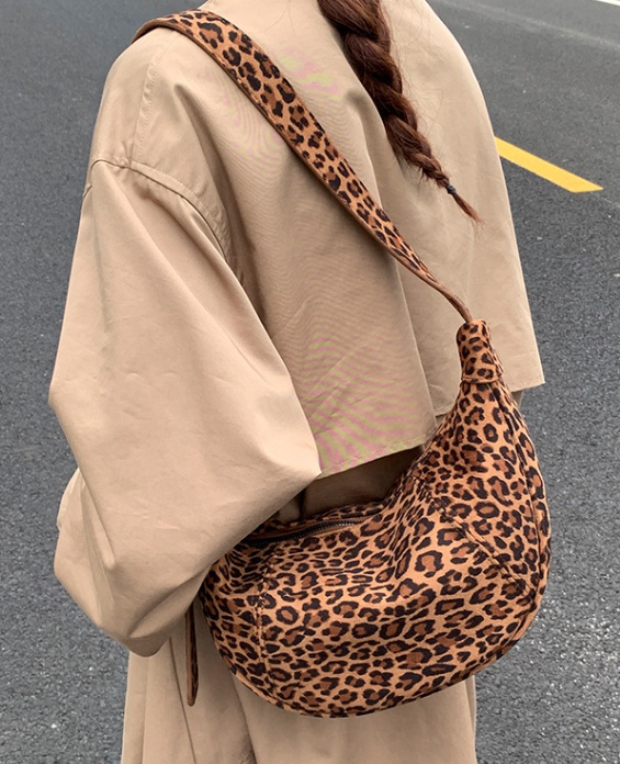 POSH BLUE韓國代購㊣女裝新品人氣熱賣25秋冬單肩斜跨包絨面革POSH BLUE單肩/斜跨包圖色3