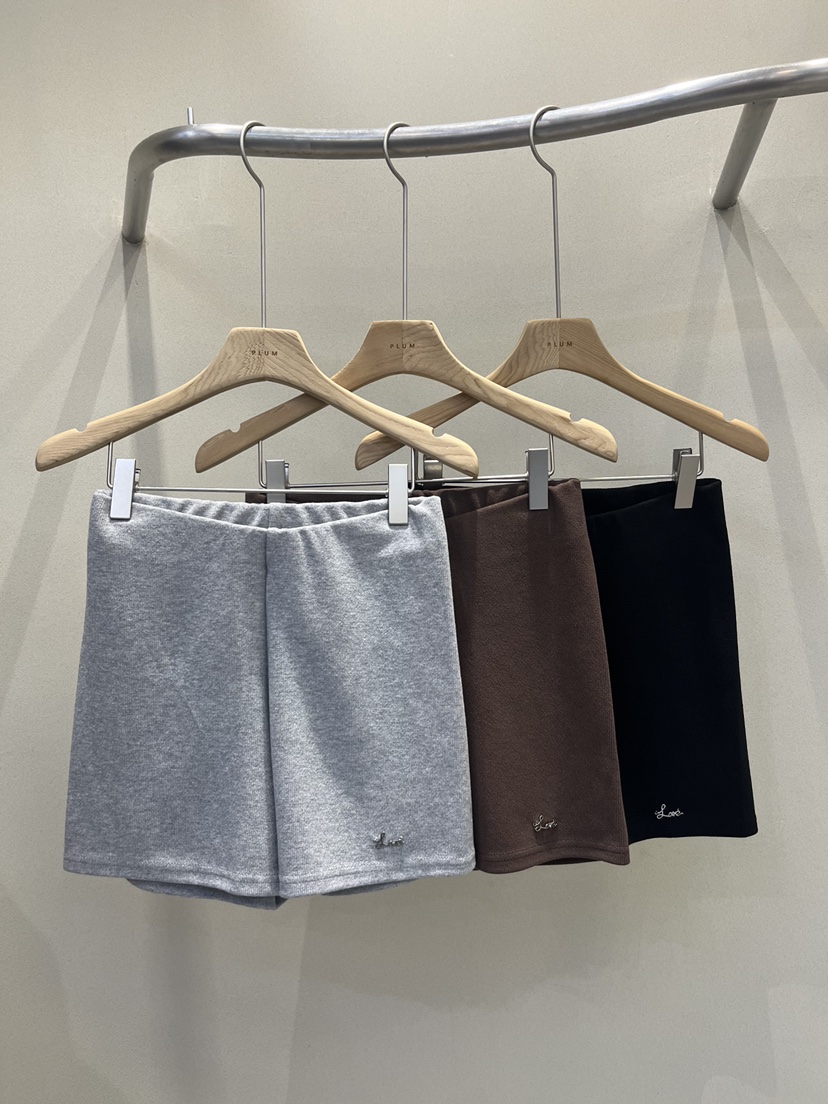 PLUM-q東大門㊣實拍女士新款職業休閑時尚人氣推薦熱賣短褲PLUM短褲