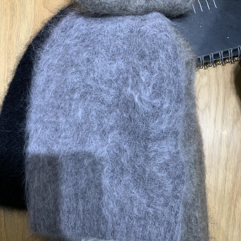 LE MASTERPLACE韓國直郵㊣女裝新品熱賣25秋冬帽子小羊皮絲綢Le masterpiece帽子圖色2