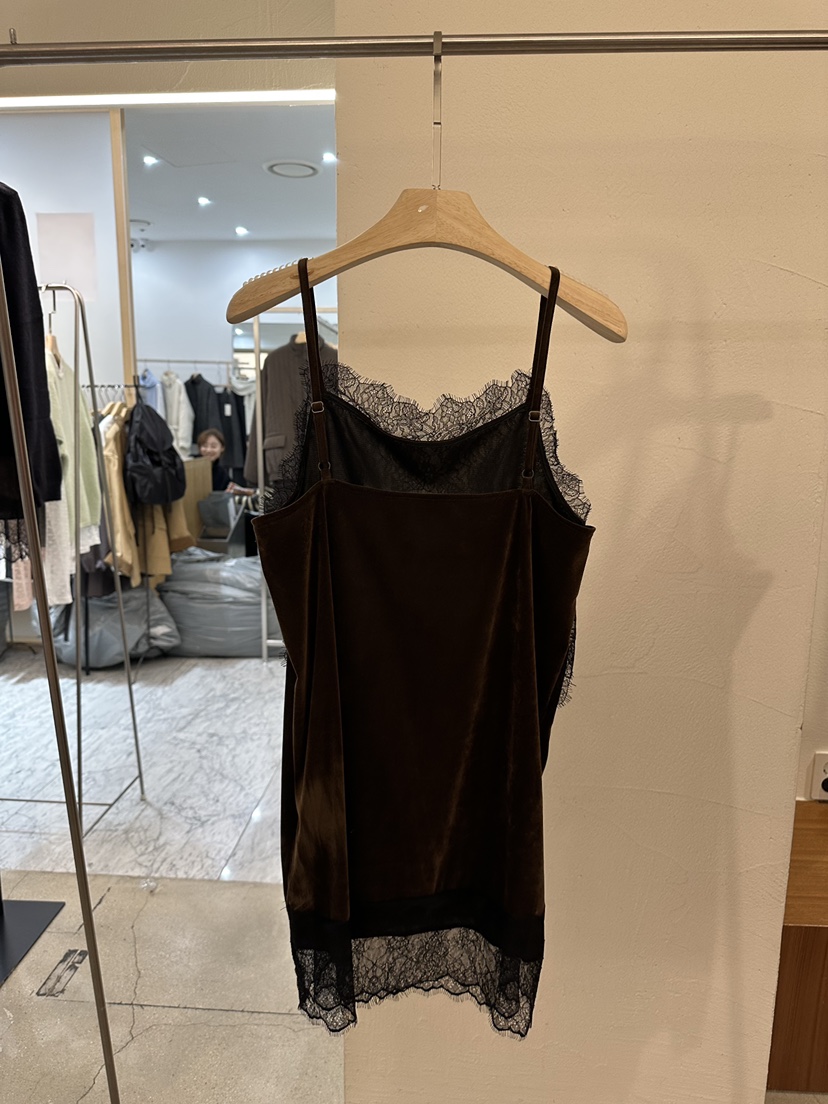 BPLAN東大門㊣代購女裝新品時尚人氣職業熱賣推薦連衣裙天鵝絨BPLAN連衣裙