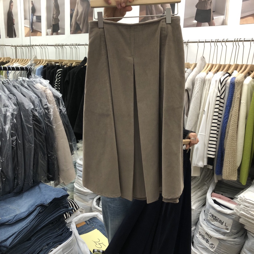 MOI-A韓國直郵㊣女士新品休閑25秋冬推薦半身裙中短裙燈芯絨MOI-A半身裙/中短裙圖色1