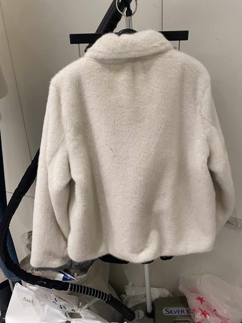 BANEL東大門㊣直郵女裝新款25秋冬人氣真品熱賣短款大衣貂皮BANEL短款大衣