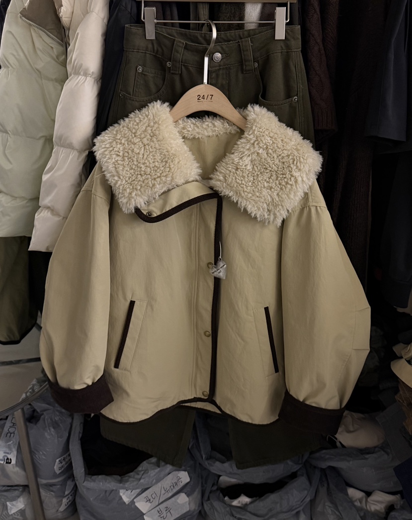 TWENTY FOUR SEVEN24-7東大門㊣直郵女裝新款25秋冬短款羽絨服填充鴨絨TEWNTY FOUR SEVEN24-7短款羽絨服