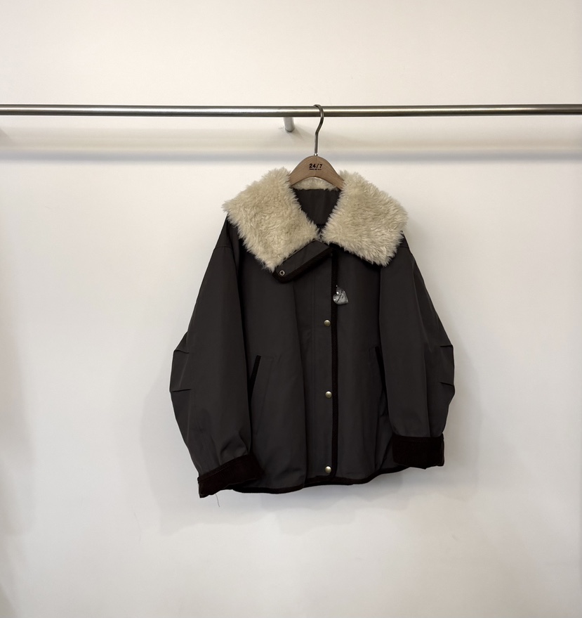 TWENTY FOUR SEVEN24-7東大門㊣直郵女裝新款25秋冬短款羽絨服填充鴨絨TEWNTY FOUR SEVEN24-7短款羽絨服圖色2