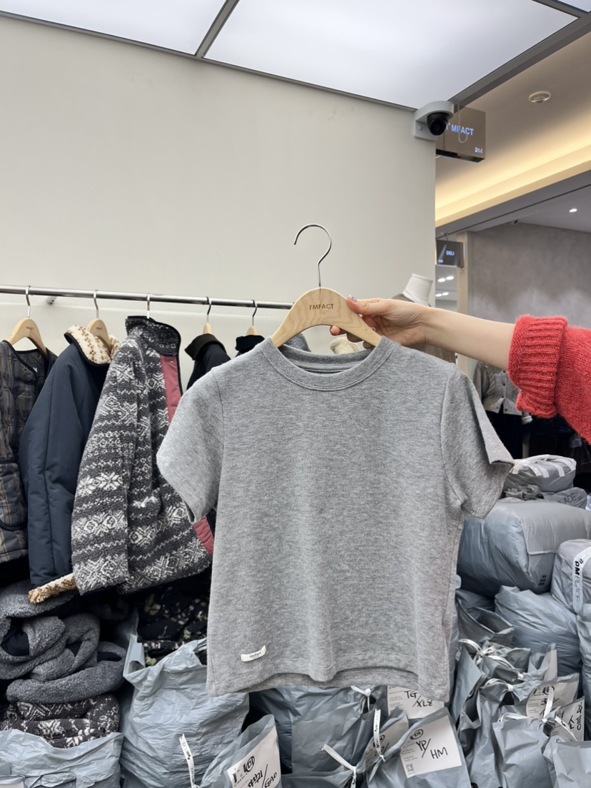 I MFACT韓國直郵㊣女士新款職業時尚真品休閑25秋冬T恤羊毛棉I MFACTT恤圖色1